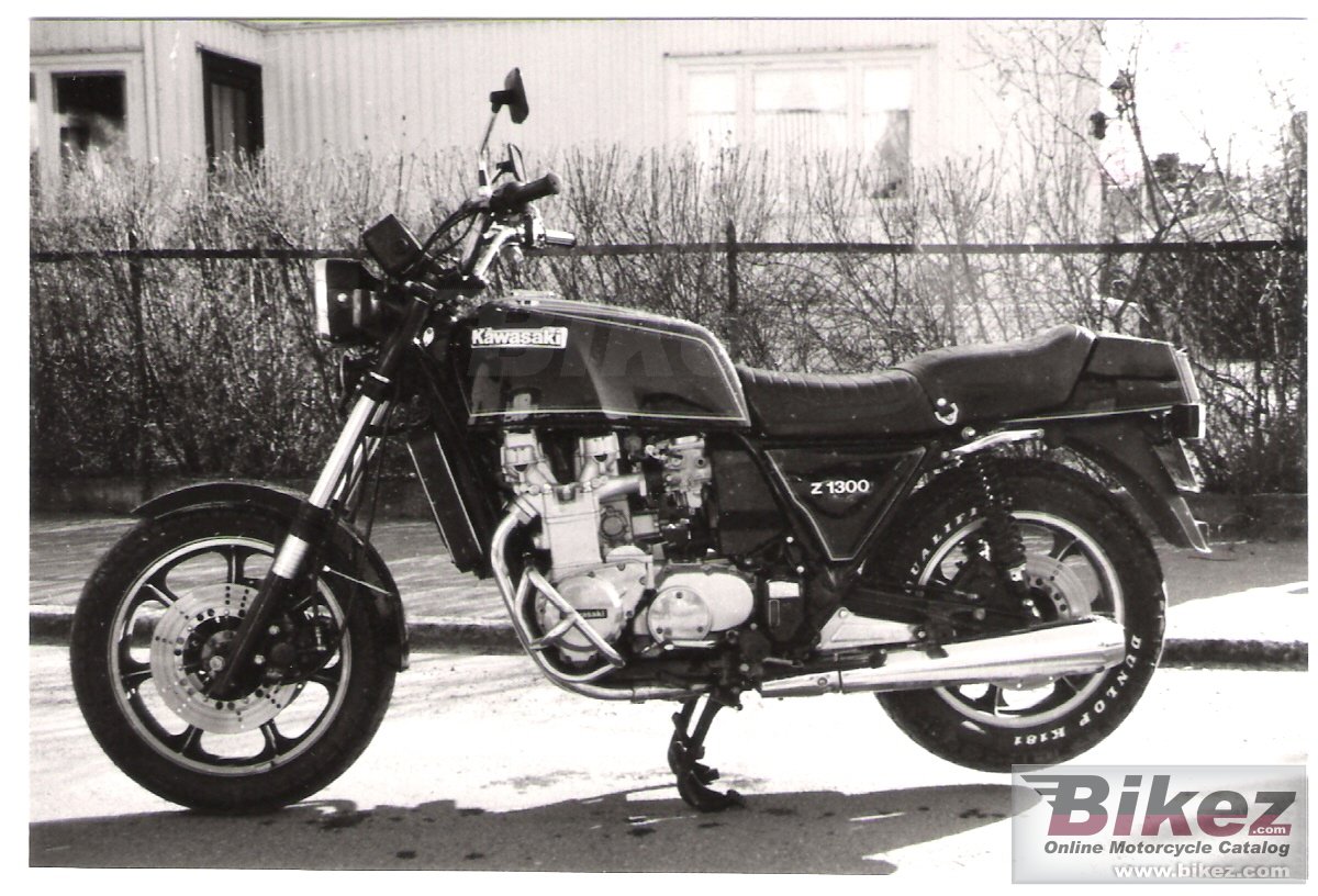 Big  the nine I owned the 120 Horsepower version z 1300 picture and wallpaper from Bikez.com